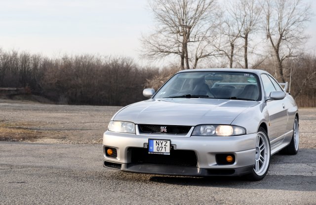 Godzilla létezik! – Nissan Skyline GT-R R33