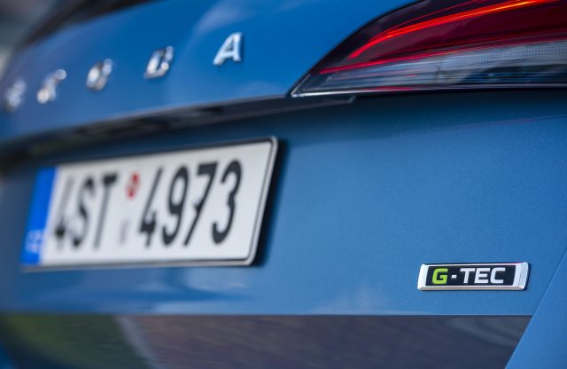 Egy újabb CNG-s változattal bővül a Skoda kínálata