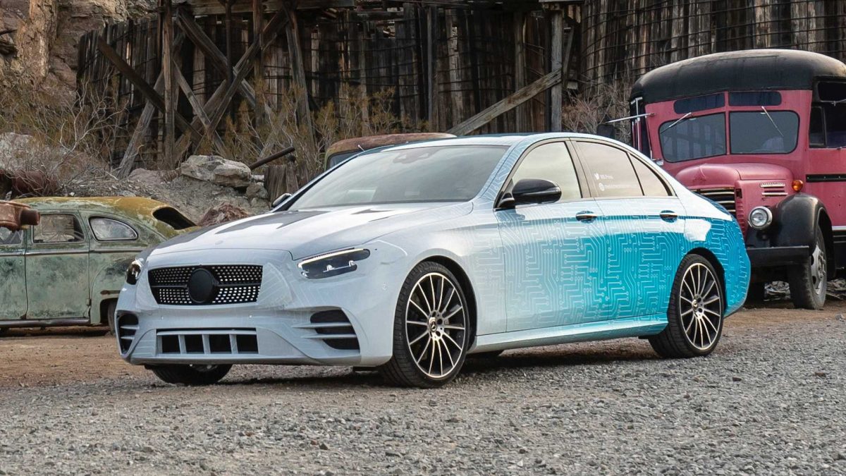 MERCEDES-BENZ E-OSZTÁLY