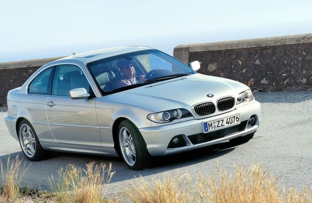 Milyen olaj kerüljön egy 15 éves 3-as BMW-be?