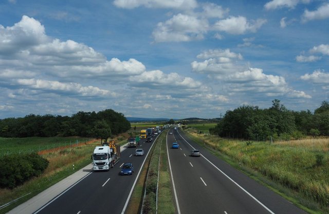 Vajon autózhatunk a kijárási korlátozás hatálya alatt?