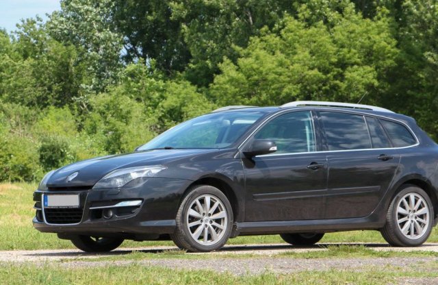 Milyen olaj kerüljön egy 12 éves Renault Laguna dízelbe?