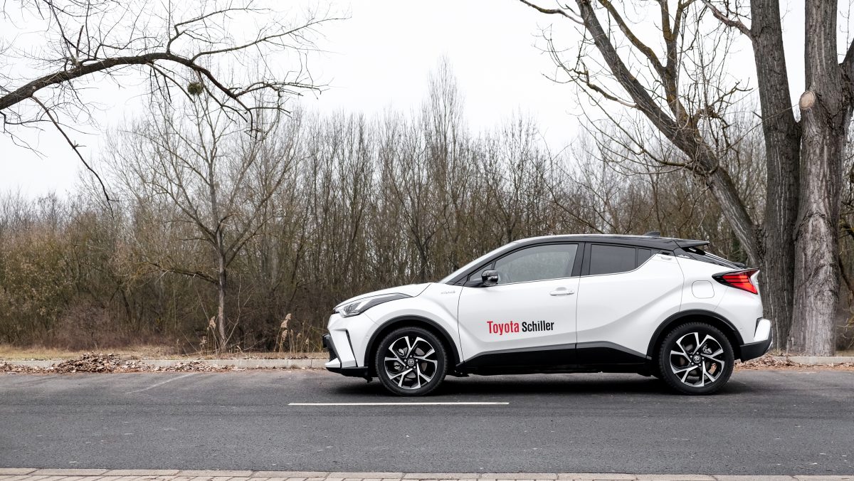 TOYOTA C-HR