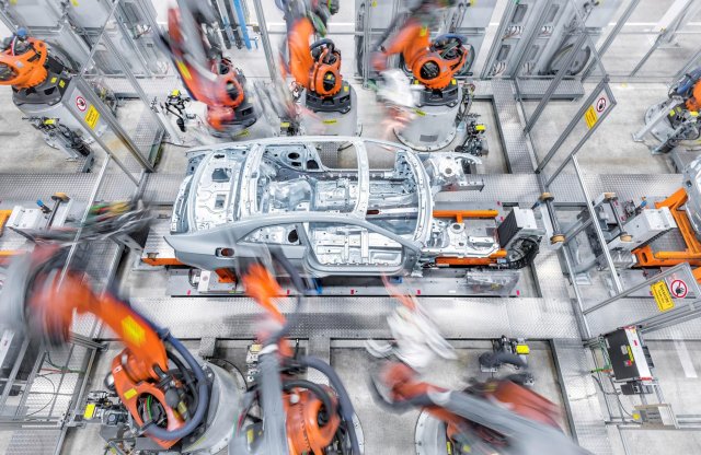 Kipróbáltuk az Audi virtuális, interaktív gyárlátogatását