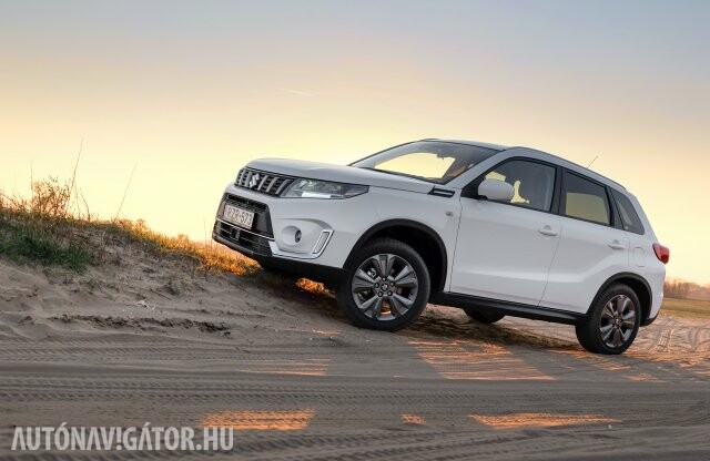 Feszültségteljes pillanatok – Suzuki Vitara Hybrid teszt