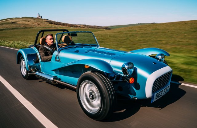 Pont úgy néz ki az új Caterham, mint a régi