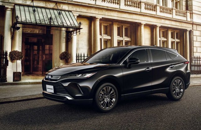 Kezd körvonalazódni, hogy milyen lesz az új Lexus RX