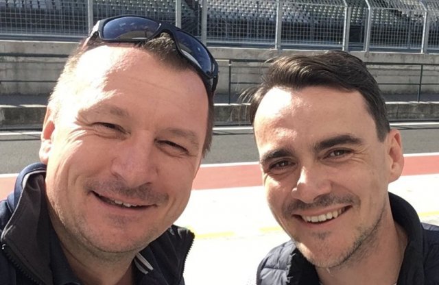 Szujó Zoltán újra autóversenyt közvetít