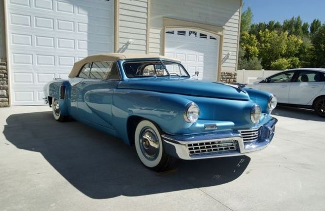 700 millió forintért kínálták az egyetlen Tucker kabriót