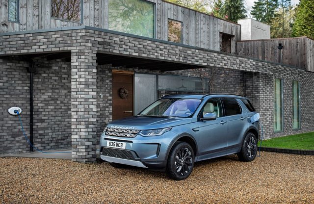 Három hengerrel is kérhető lesz a Land Rover Discovery
