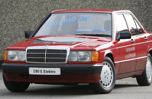 Volt egyszer egy elektromos Mercedes 190