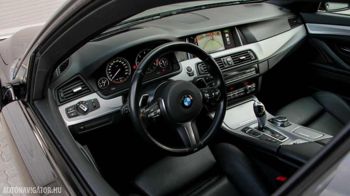 BMW 5-ÖS SOROZAT