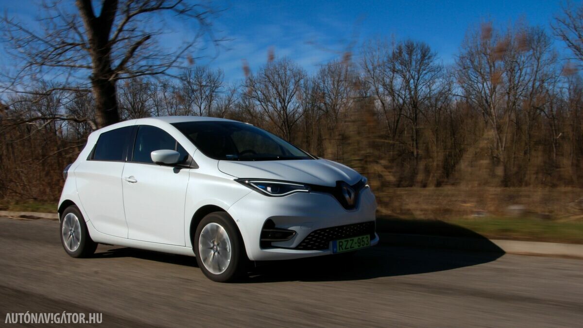 RENAULT ZOE