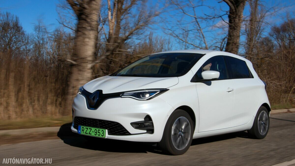 RENAULT ZOE
