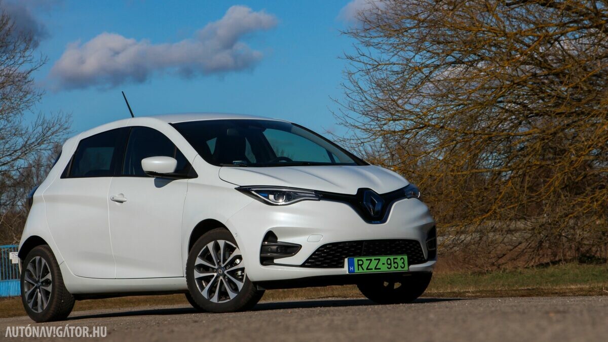 RENAULT ZOE