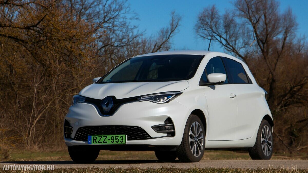 RENAULT ZOE
