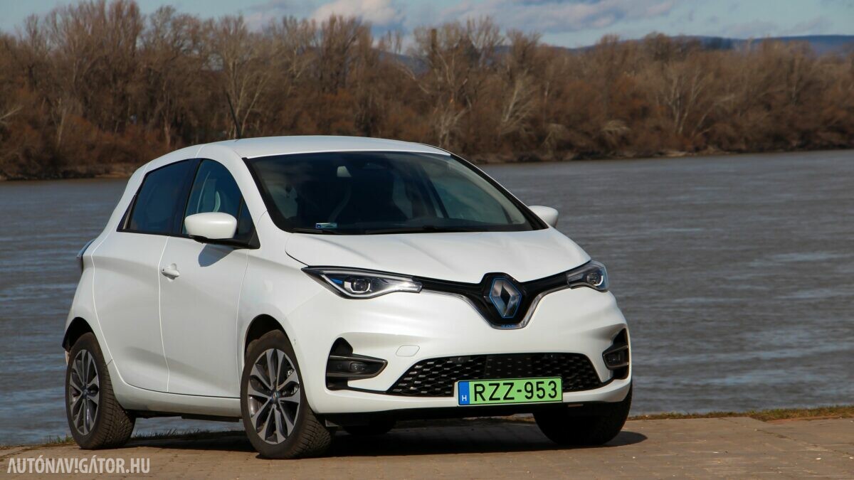 RENAULT ZOE