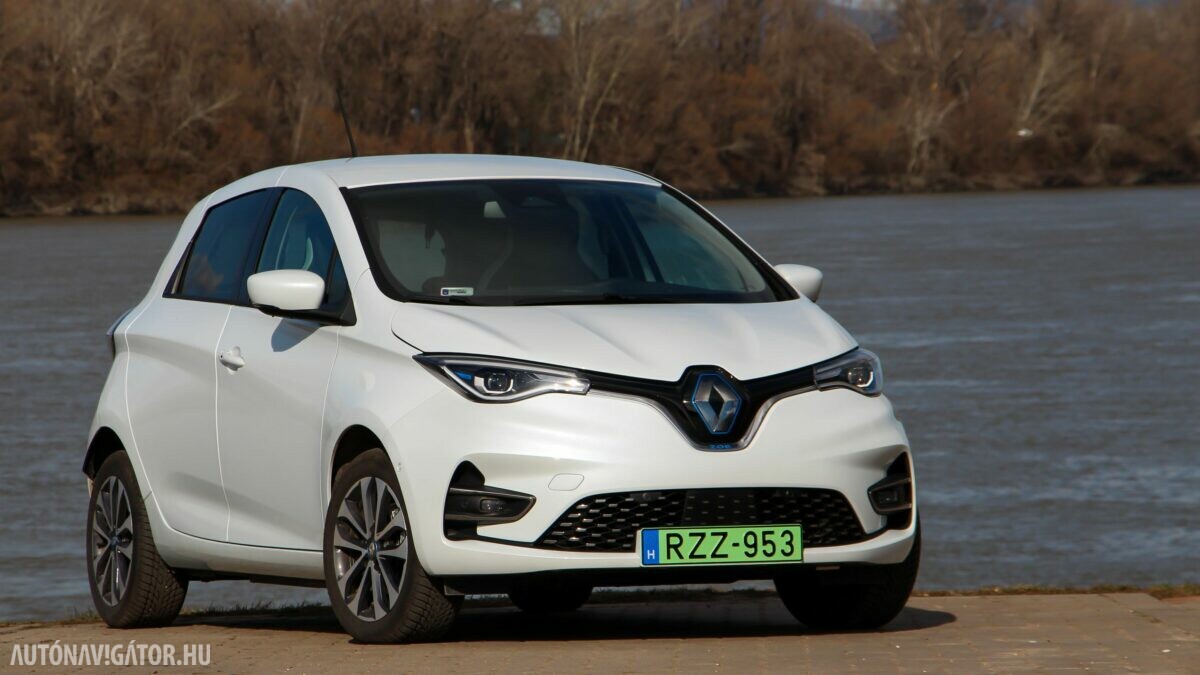 RENAULT ZOE