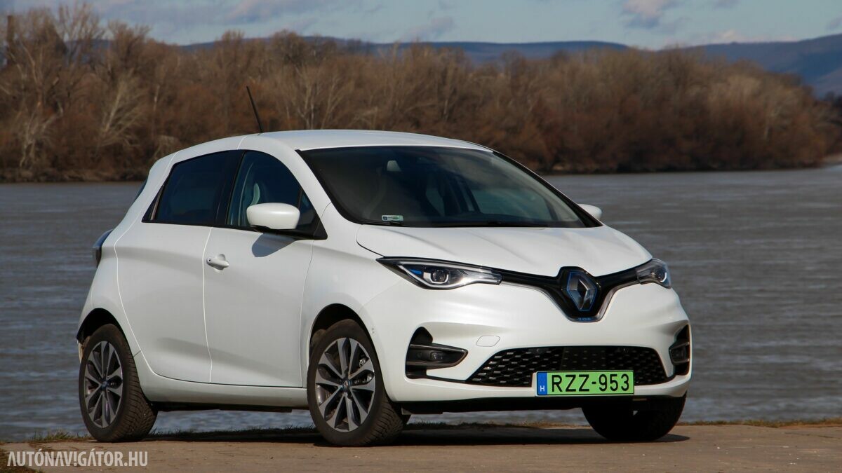 RENAULT ZOE