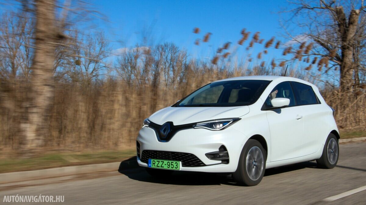 RENAULT ZOE