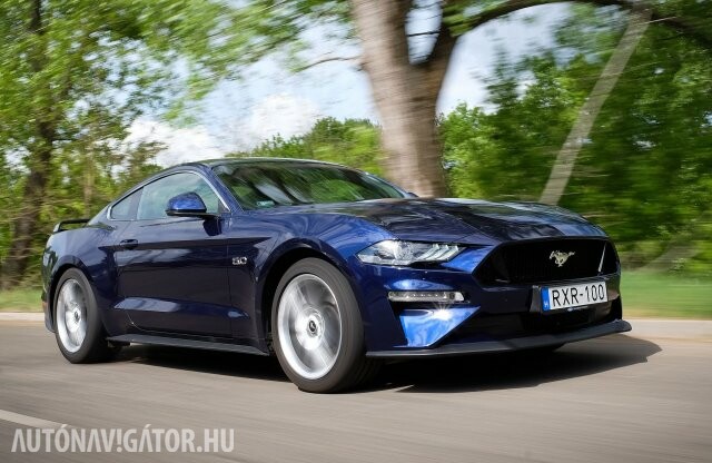 Hamburger és V8, mi kell még? – Ford Mustang GT teszt