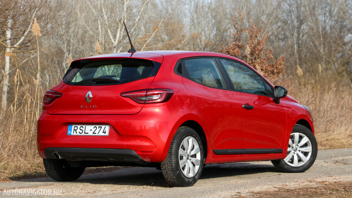 RENAULT CLIO