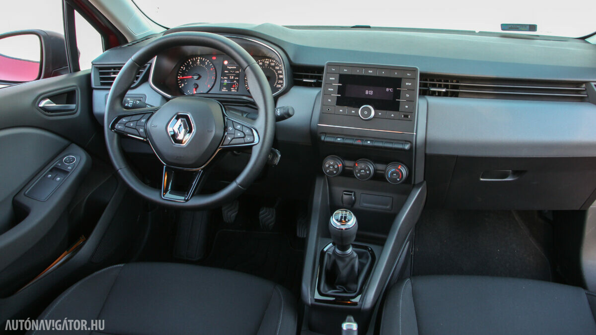 RENAULT CLIO