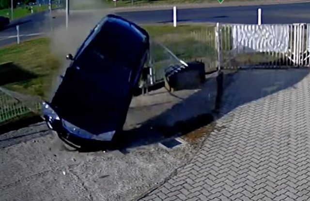 Repült a Mondeójával az ittas nagyatádi sofőr