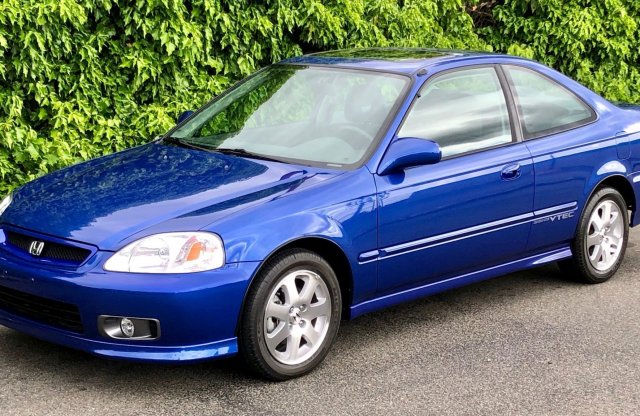 Hogy kerülhet 15,5 millióba egy régi Civic?