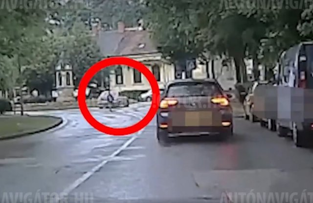 Ismét elképesztő mutatványokat láttak a rendőrautók kamerái