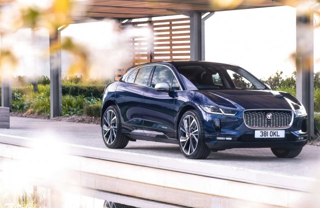 Okosabb multimédiával, gyorsabb töltéssel frissült az I-Pace