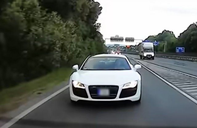 Eltiltották a vezetéstől a büntetőfékező audist