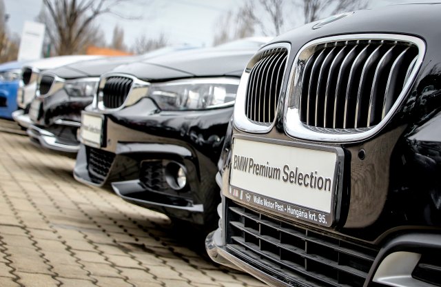 Wallis-botrány: jelentkezett egy újabb sértett