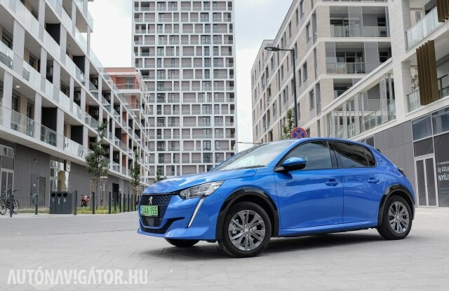 Játék vele a közlekedés – Peugeot e-208