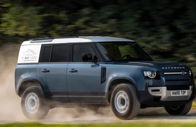 Haszonjármű változattal gazdagodott az új Land Rover Defender