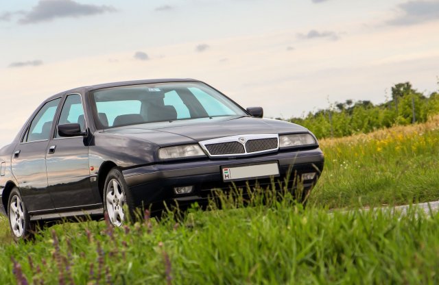 415 ezer kilométerrel is igazi prémiumautó: Lancia Kappa