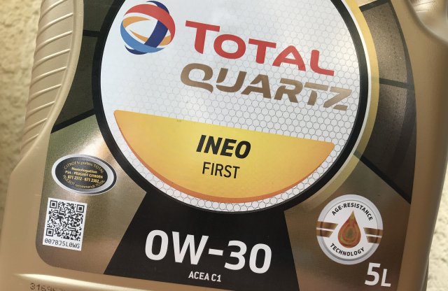 Okostelefonos alkalmazással hitelesíti olajait a Total