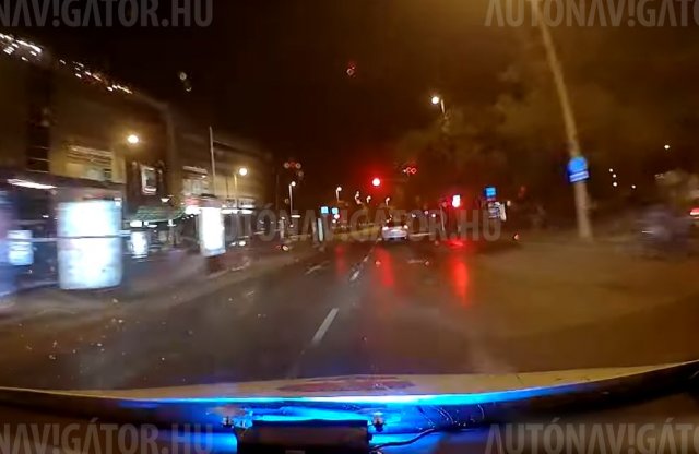 Komoly autós üldözés Budapesten: 93 büntetőpontot kapott a sofőr