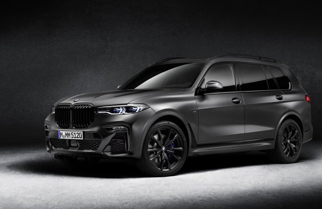 Ennél sötétebb már nem is lehetne a BMW X7