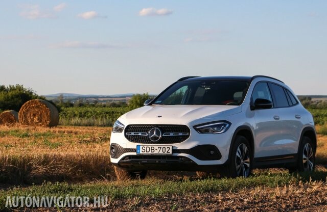 Nem is kicsi! Mercedes-Benz GLA 200d teszt