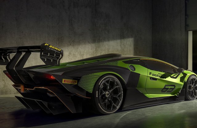 Ezt a Lamborghinit csak zárt pályán lehet vezetni