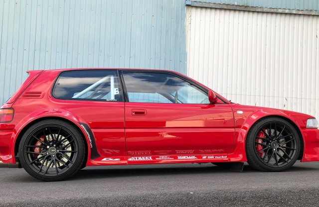 Íme, Svédország legvadabb Corollája