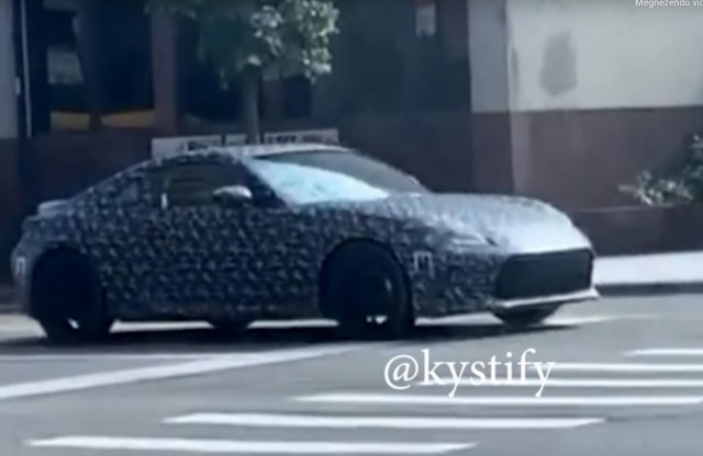 Látták az új Toyota sportkocsit