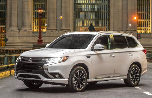 Ősszel eltűnnek az SUV modellek a Mitsubishi kínálatából