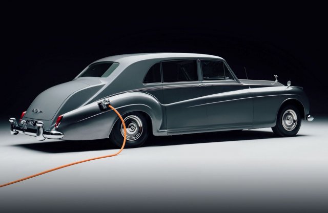 Elkészült az első elektromos Rolls-Royce, épp csak 59 éves