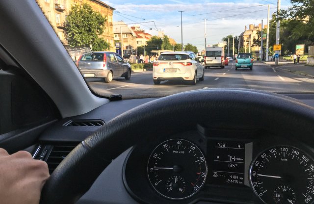 Miért nem használjuk a külső sávot?