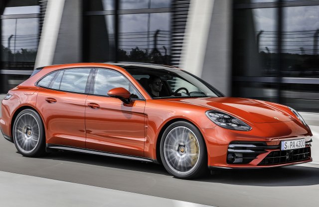 Tovább izmosodik friss Porsche Panamera
