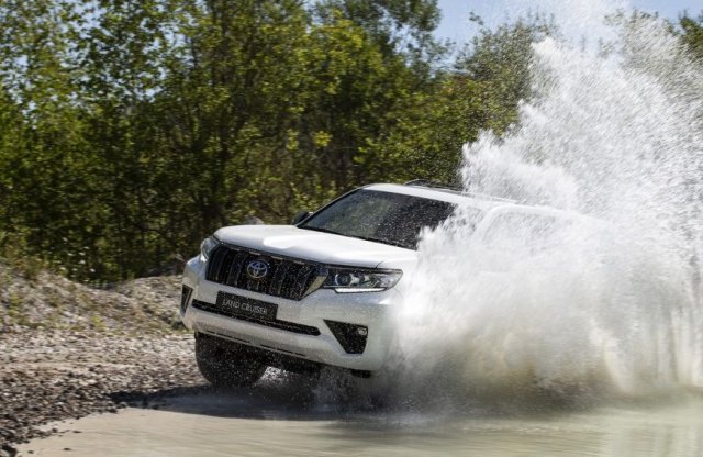 Erősebb motorral frissül a Toyota Land Cruiser