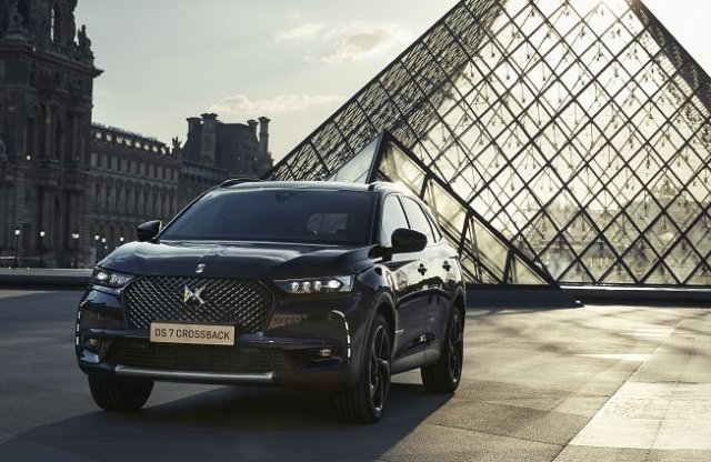 Múzeumot csináltak a DS 7 Crossbackből