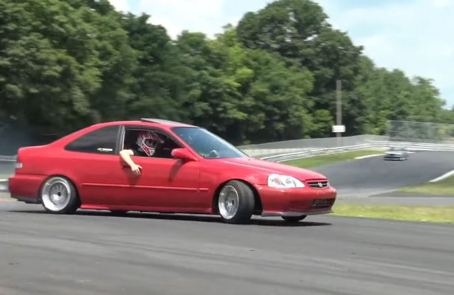 Így készül hátsókerekes driftautó egy Civicből